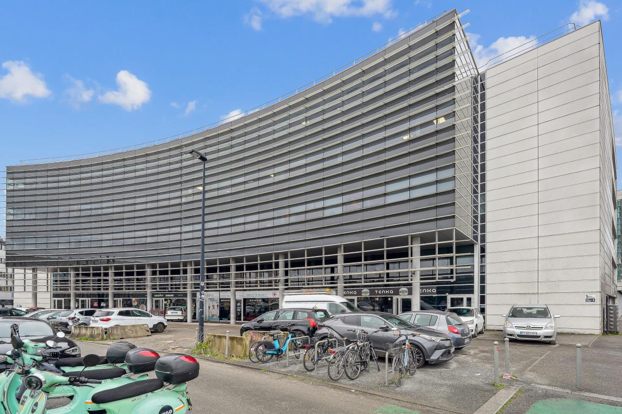 Bureau Bordeaux 830m² Location bureau Bordeaux Gironde OLBUR2427517 2